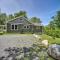 Charming Cottage with Deck Mtn and Lake Views! - Wallkill