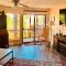 Bear's Mountaintop Home with Gorgeous Lake Views chalet - Santeetlah