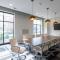 East Side Luxury 1BR Apt - Near Brady St with Balcony and Lounge - Sleeps 4