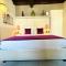 Town House Spagna- luxury Rooms with Jacuzzi Bath