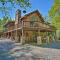 Fire Pit and Hot Tub Poconos Family Cabin!
