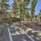 Flagstaff Townhome - Walk to Country Club and Pools!