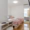 Pine Tree Apartment Zanetic