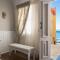 Marikas Deluxe Rooms