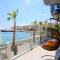 Yacht Villa