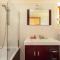 Villa Erontas -Private heated jacuzzi and mini pool