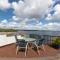 Cystanog Fach - Spectacular Sea Views, Balcony and Terrace, Parking