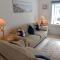 Valley Retreat - Peaceful Location, Walk to Beach, Parking