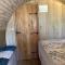 Romantic escape luxury Hobbit house with Hot tub! - Sheerness