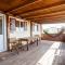 Cowboy Cottage with Sea View