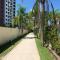 Boulevard Riviera Flat