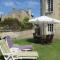 Nice Home In Chinon With 2 Bedrooms And Wifi - Chinon