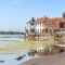 Pass the Keys 3 bedroom Cottage in the heart of beautiful Bosham - Chichester