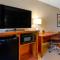 Comfort Suites Burlington - Burlington