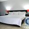 Hotel Suites del Real