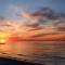 GOLDEN SANDS