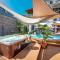Evala luxury rooms with pool and garden - Split