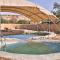 Desert Days mud cabin's Resort - 祖奇姆