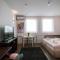 5 STAR CENTRAL STUDIO