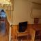 Apartamento dúplex acogedor con piscina en Rialp