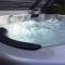 Ylang Résidence avec piscine chauffée & jacuzzi