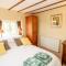 Hury Lodge