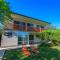 House Vicky