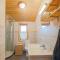 Guesthouse / Huskyfarm Innset