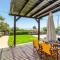 Smaragdi Beachfront Villa