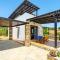 Smaragdi Beachfront Villa - Asklipiḯon