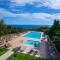 Zephyros Hotel