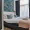 Hosted by Wendy Prins Willem 1 - Scheveningen