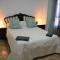 Superb 1 Bedroom with Gallery CB7EV
