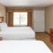 Admirals Inn Resort