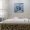 Admirals Inn Resort