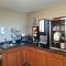 Super 8 by Wyndham Watertown
