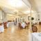 Best Western Limpley Stoke Hotel