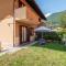 Terraced house on the lakeside of Gravedona - Larihome A04