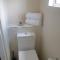 London Luxury 2 Bedroom Flat 5min walk from Overground, with FREE WIFI, FREE PARKING-Sleeps x6 - Ilford