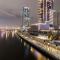 Radisson Blu Hotel, Dubai Canal View - Dubái