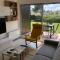 Beautiful Apartment With Gardenlk - 卡布尔