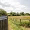 Oak Lodge At Bridge Lake Farm & Fishery