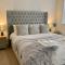 Modern, Luxurious Two Bedroom Apartment