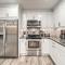 Walk to Beach Resort-Style Siesta Key Condo! - سيستا كي