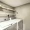 Walk to Beach Resort-Style Siesta Key Condo! - سيستا كي