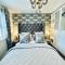 Cotswold Chic Retreats "Cloud Nine" Central Chipping Campden-Parking-Garden