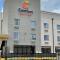 Comfort Suites Lake Charles - ليك تشارلز