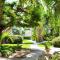 Beach Living at Plantation Village BLGS