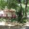 Camping Chalets Les Chênes Verts - 沃格于埃