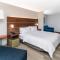 Holiday Inn Express & Suites Dinuba West by IHG